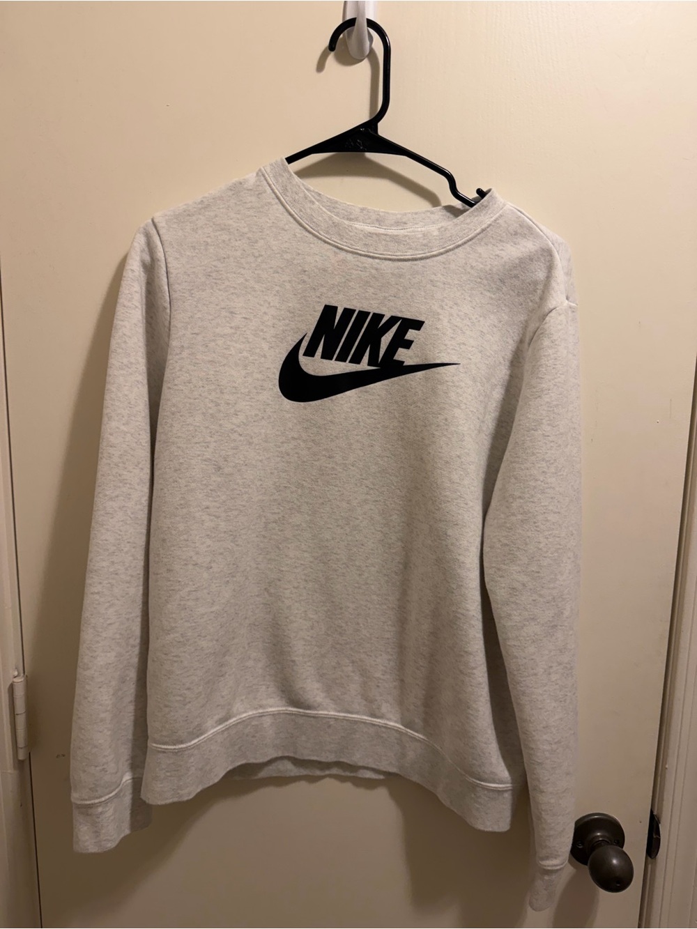 Nike Womens Crewneck Sweatshirt in Light Gray with Black Logo